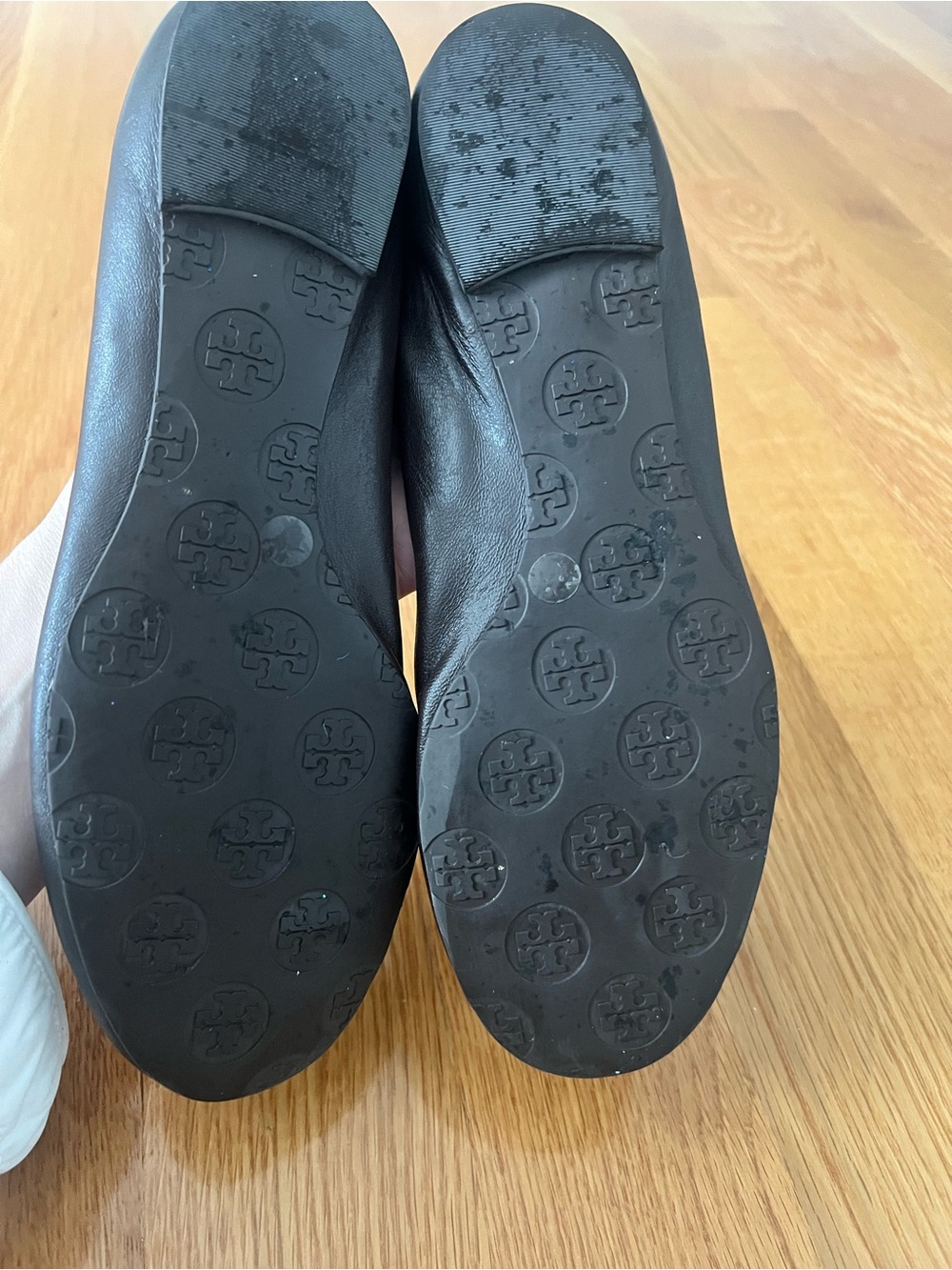 Tory Burch Brown Dark Leather Reva Ballet Flats with Gold Logo-8.5 - Picture 5 of 5